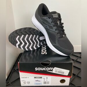 Saucony Cohesion 13 Black and White Sneakers Men’s size 9 NIB